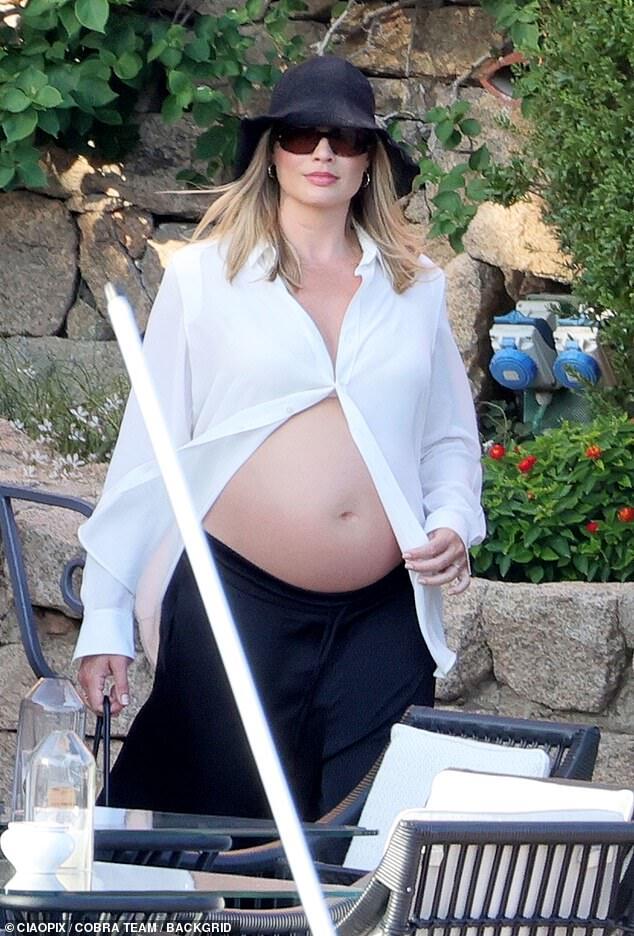 Margot Robbie Shows Off Baby Bump in Sardinia During Babymoon with Tom Ackerley