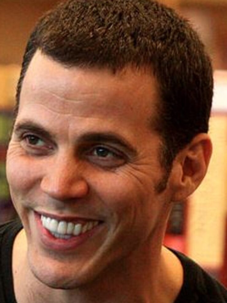 Steve-O Calls Off 'D-Cup' Breast Implants After Insightful Talk with Transgender Individual