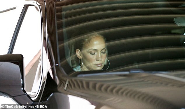 Jennifer Lopez Enjoys Fast Food at Ex Ben Affleck’s Favorite Drive-Thru Post-Divorce Split