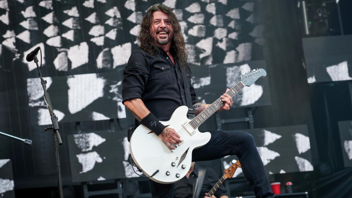 Dave Grohl Reveals He Fathered Daughter Outside 21-Year Marriage, Vows to Rebuild Trust