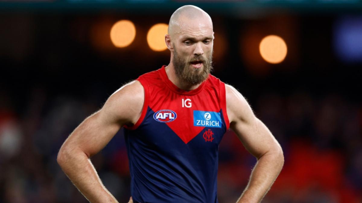 Melbourne Football Club Faces Uncertainty After Kate Roffey's Resignation and Player Discontent