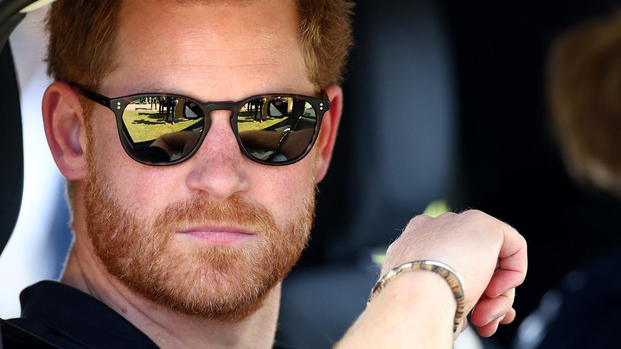 Prince Harry's Memoir Decision Shadows Queen Elizabeth II's Health Crisis, Claims Revealed