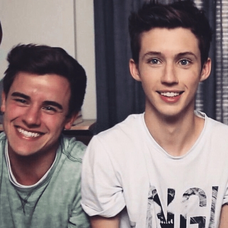 Troye Sivan's Relationship Journey: From Jacob Bixenman to Rumors and Future Aspirations