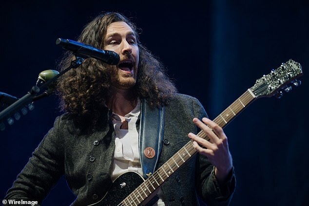 Hozier Captivates Sydney Crowds at Sold-Out Concert While Kicking Off Australian Tour