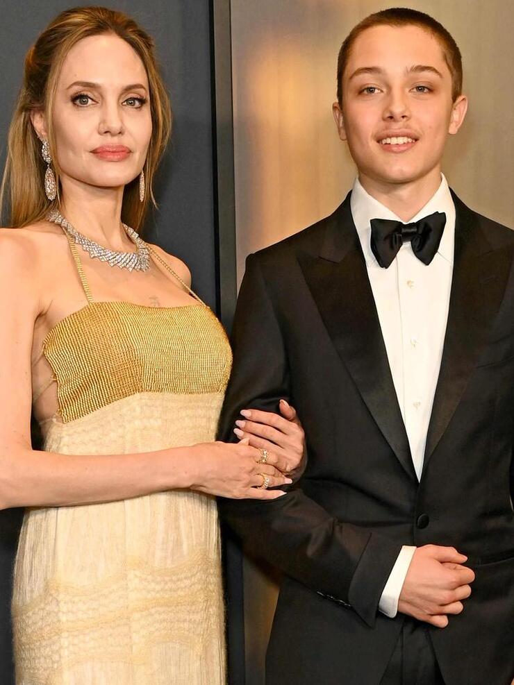 Knox Jolie-Pitt Shines at Governors Awards, Captivating Fans with Striking Looks at 16