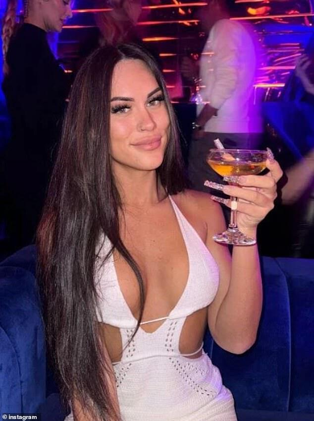 OnlyFans Star Kay Manuel Engages with 55 Graduates in 24 Hours, Aims for 1,000 by Schoolies End