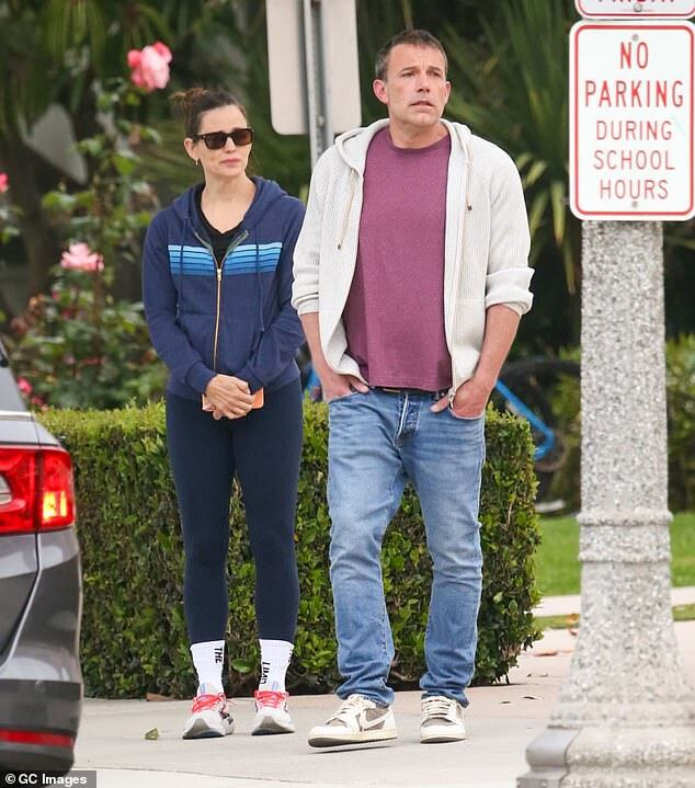 Ben Affleck and Jennifer Garner Puzzled by Violet's Connection to Jennifer Lopez's Sister