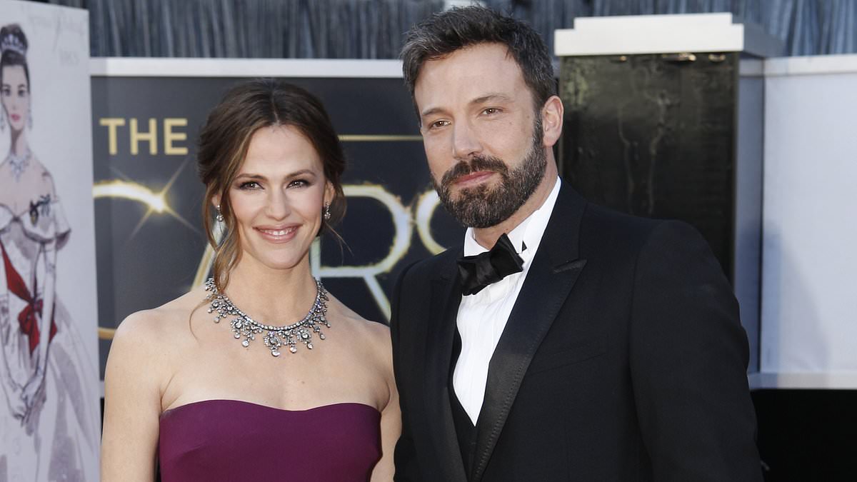 Ben Affleck and Jennifer Garner Puzzled by Violet's Connection to Jennifer Lopez's Sister