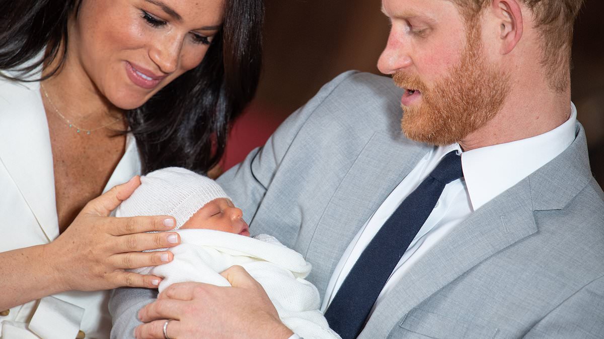 Meghan's Quick Hospital Visit: Archie’s Birth Revealed in Prince Harry's Memoir "Spare"